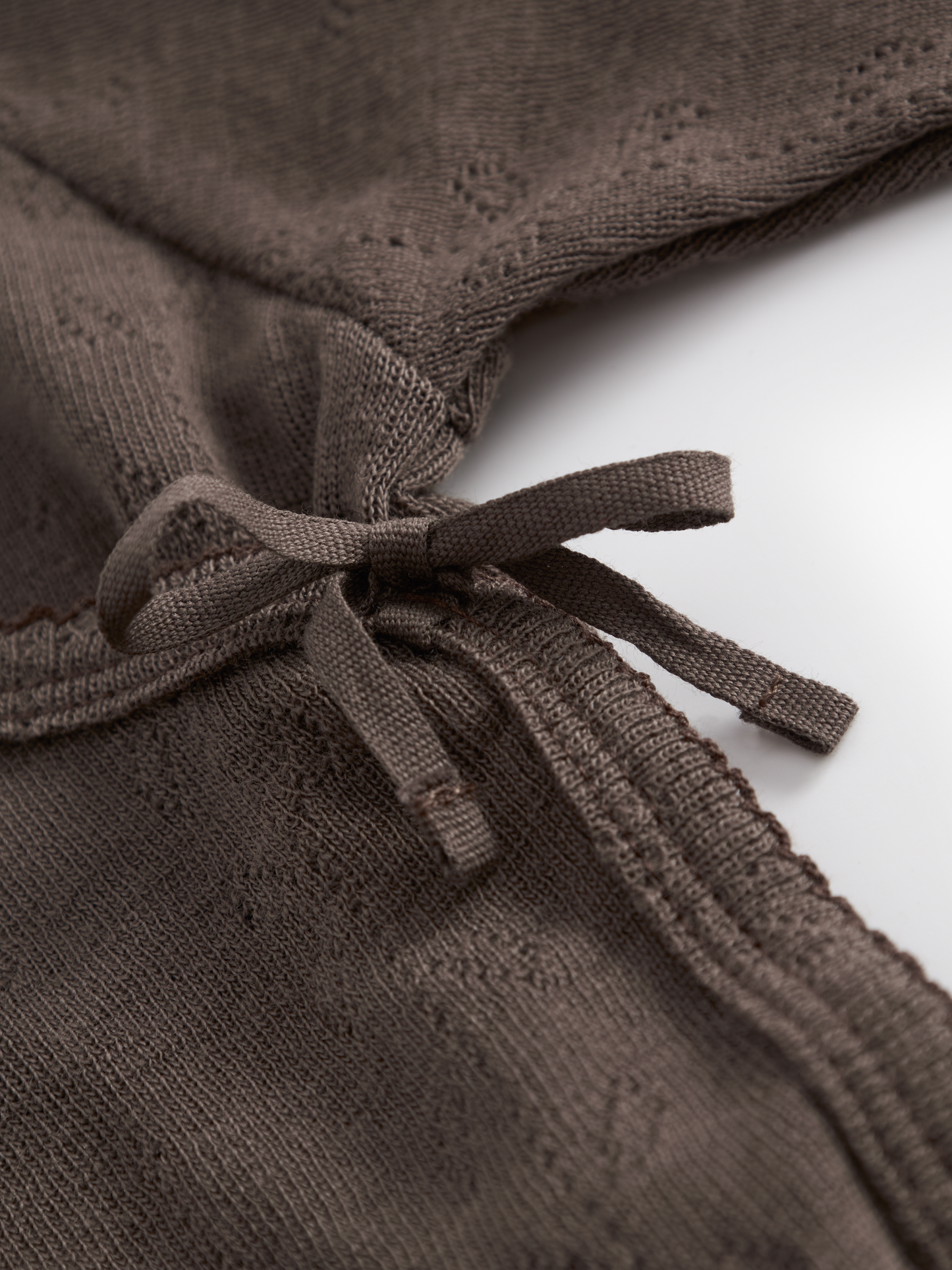Overslagromper - Belita Wool Pointelle Romper - Merino wol - Terre - MarMar Copenhagen