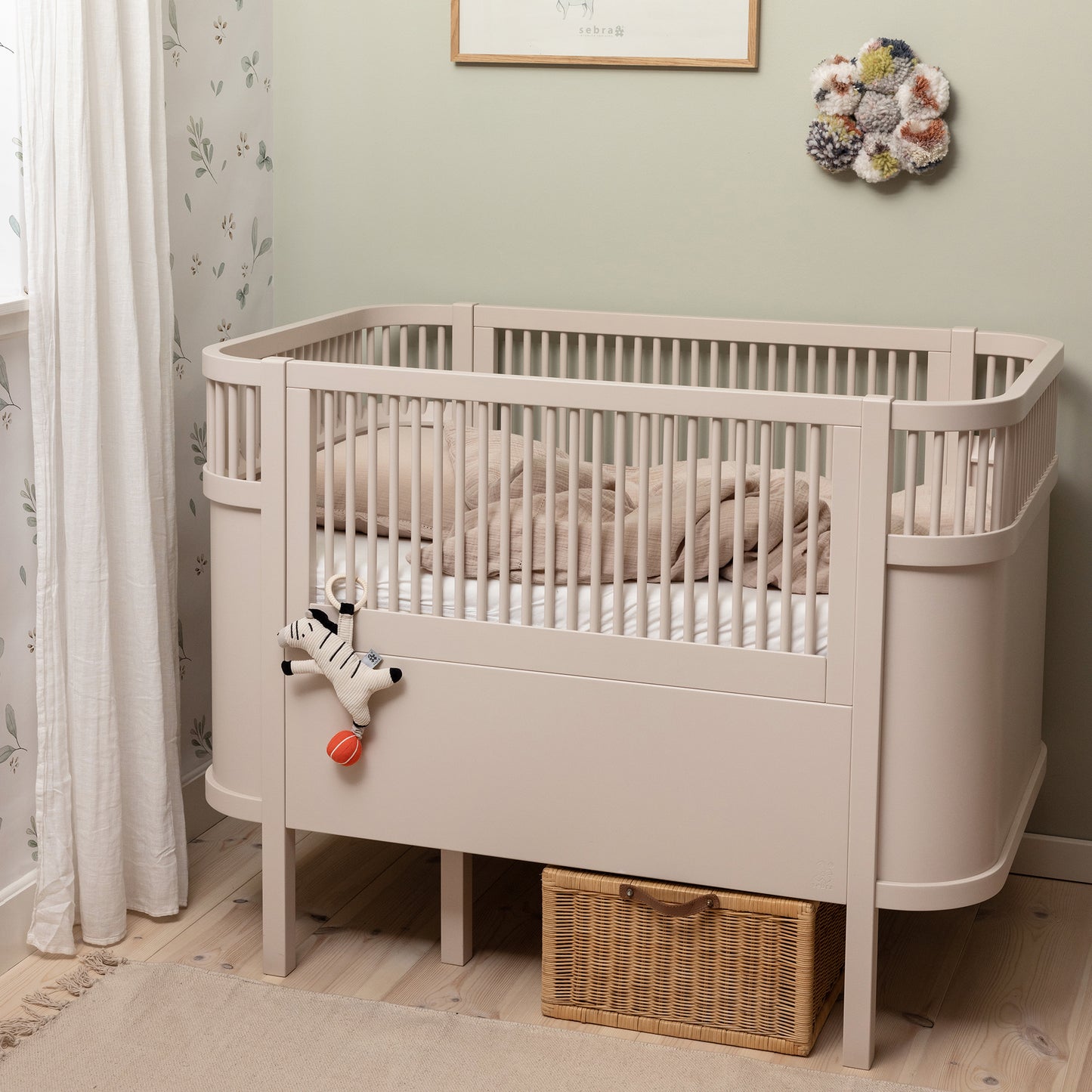 Sebra Baby en Junior Bed - Birckbarck Rose - Beukenhout - Sebra