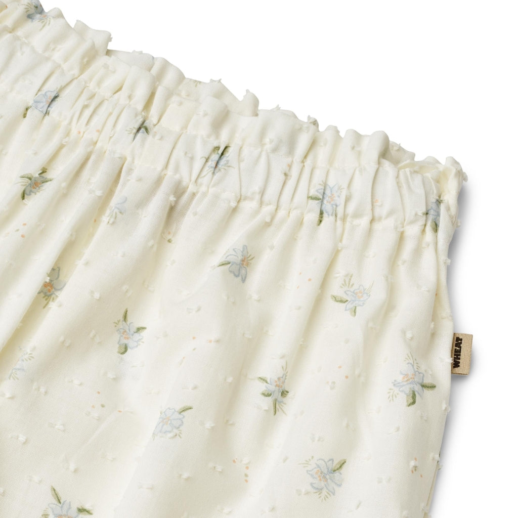 Wheat - Trousers Polly - Broekje - 100% biologisch katoen - close up