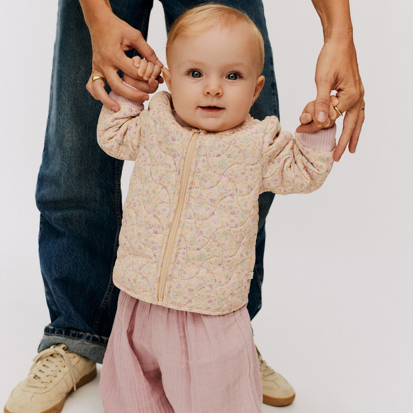 Wheat - Trousers Petrine - Broekje - 100% biologisch katoen - lifestyle