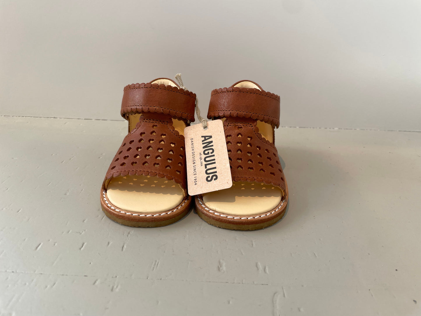 Angulus - Open toe sandal with mini-hearts and velcro - Sandaal