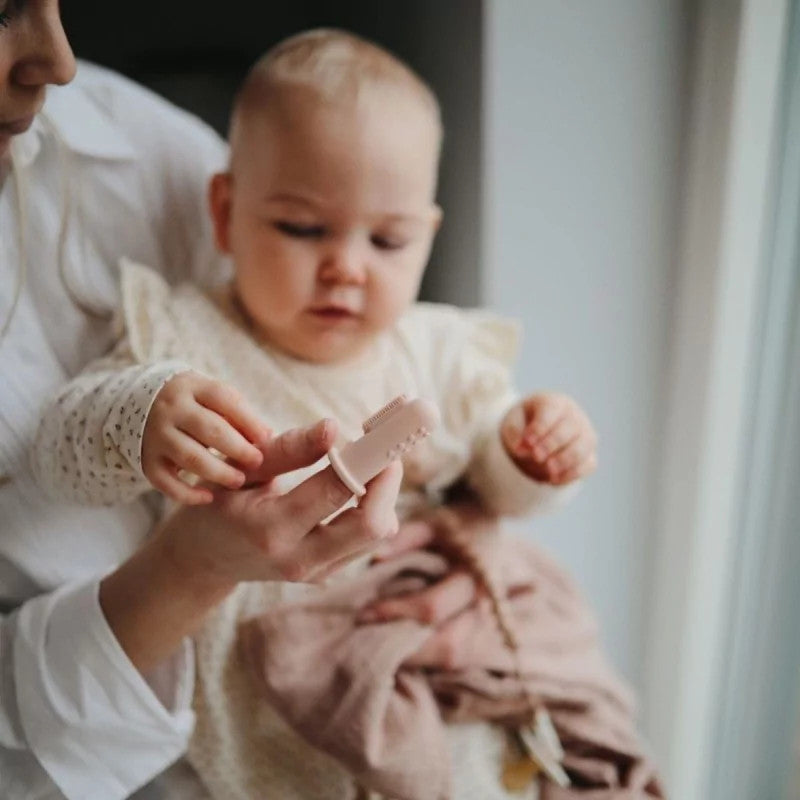 Mushie - Vinger Tandenborstel Baby - Voedselveilige siliconen