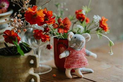 Sam&Julia - Doll Julia - Het Muizenhuis - Knuffelmuis Julia - 12 cm