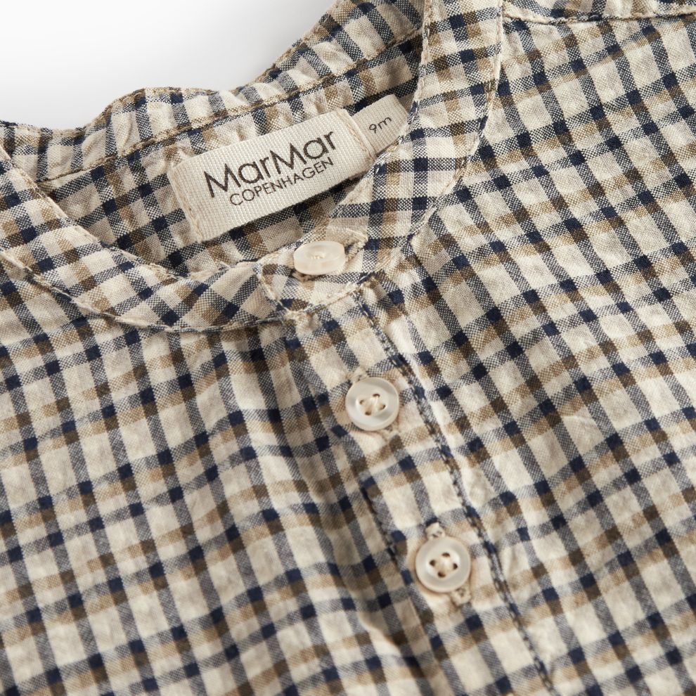 Overhemd top - Biologisch katoen - Pilot Navy Check - Marmar Copenhagen close up