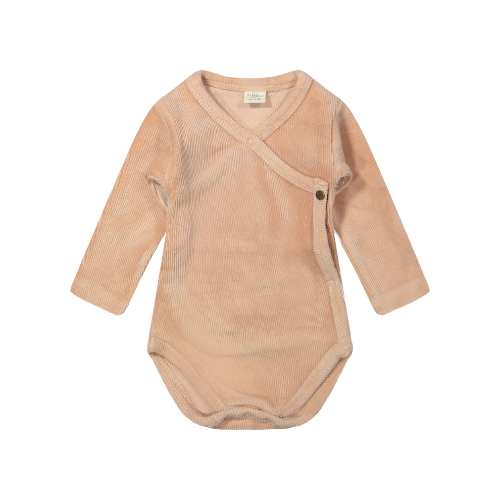 Overslag romper Lasse - Biologisch katoen - Corduroy rib pink/roze - Riffle Amsterdam