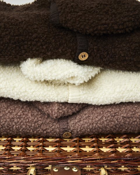 Bouclé gilet - Merino wol - Donkerbruin - Smallstuff close up