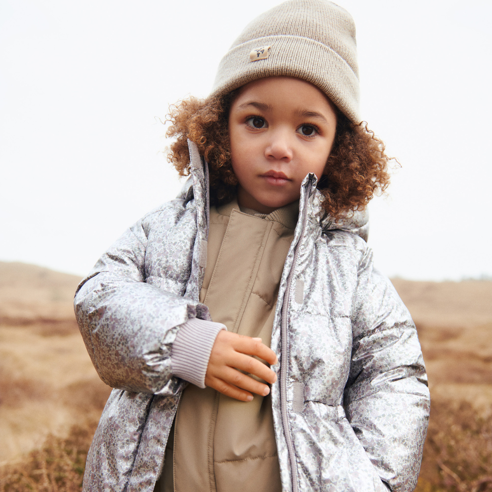 Muts Omalas - Merino wol - Grey camel - Wheat meisje