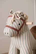 Hobbelpaard Sam Aiden - Rocking Horse - Groen/Wit - Kid's Concept - productfoto - afbeelding 2