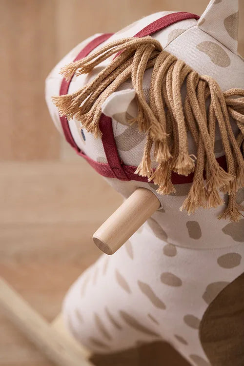 Hobbelpaard Dotty Aiden - Rocking Horse - Beige/Wit - Kid's Concept - productfoto - afbeelding 7