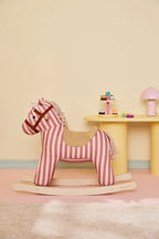 Hobbelpaard Mila - Clay Pink Stripe - FSC-gecertificeerd hout - Kid's Concept - productfoto
