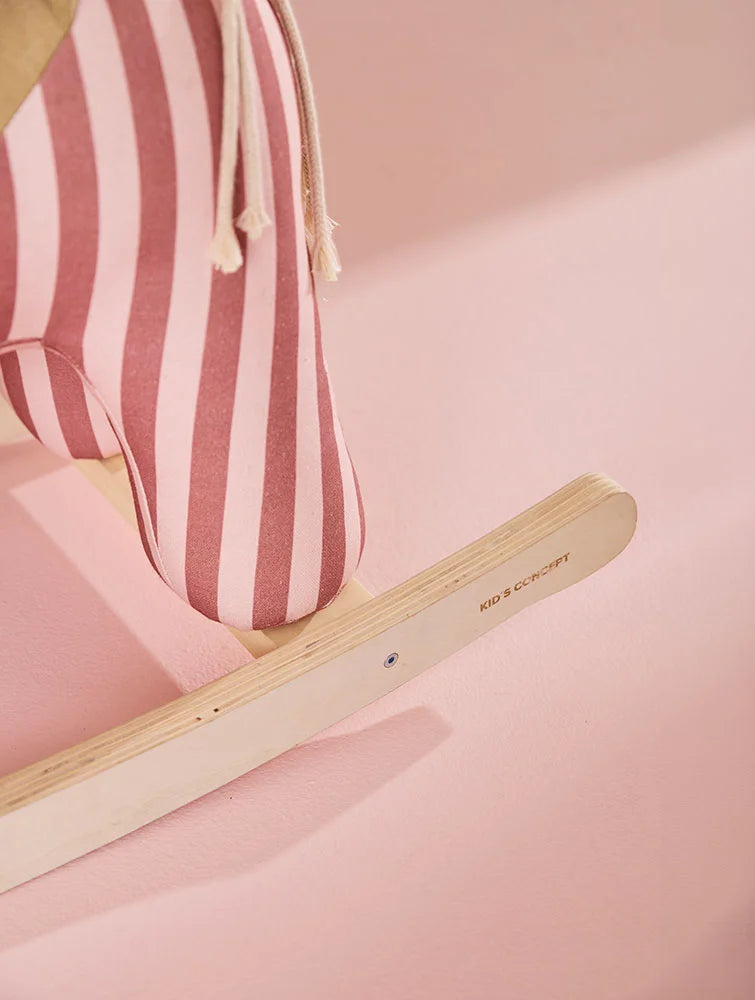 Hobbelpaard Mila - Clay Pink Stripe - FSC-gecertificeerd hout - Kid's Concept - productfoto - afbeelding 6