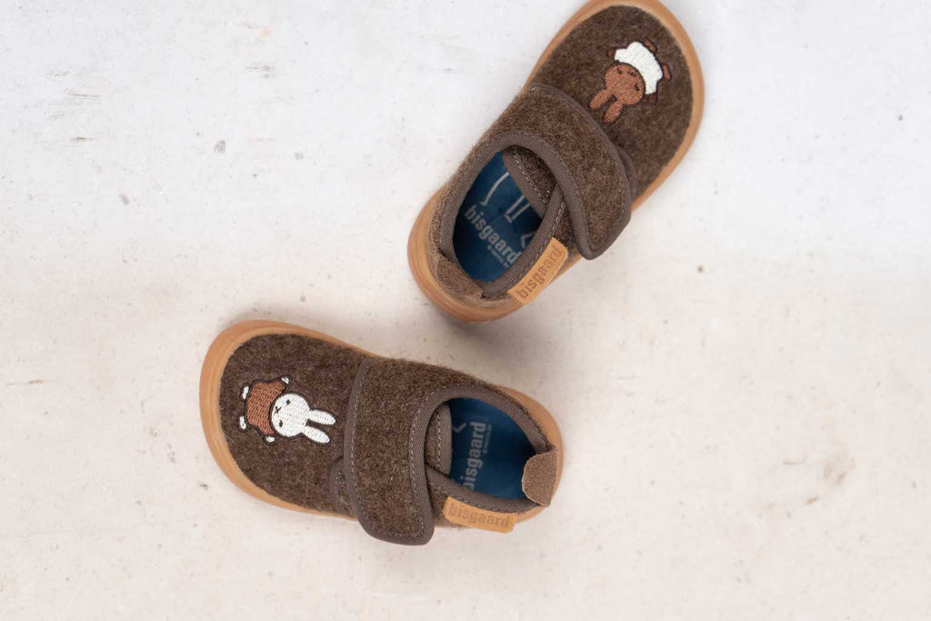Barefoot slofjes - Miffy x Bisgaard barefoot basic – Wol – Bisgaard