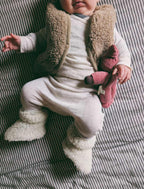 Babyvest Lulu Light Tan – 100% wol – Alwero