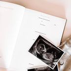 Het begin van jouw leven – All-in-One Pregnancy and Baby Memory Book from 0 to 1 Year – Birth Lines