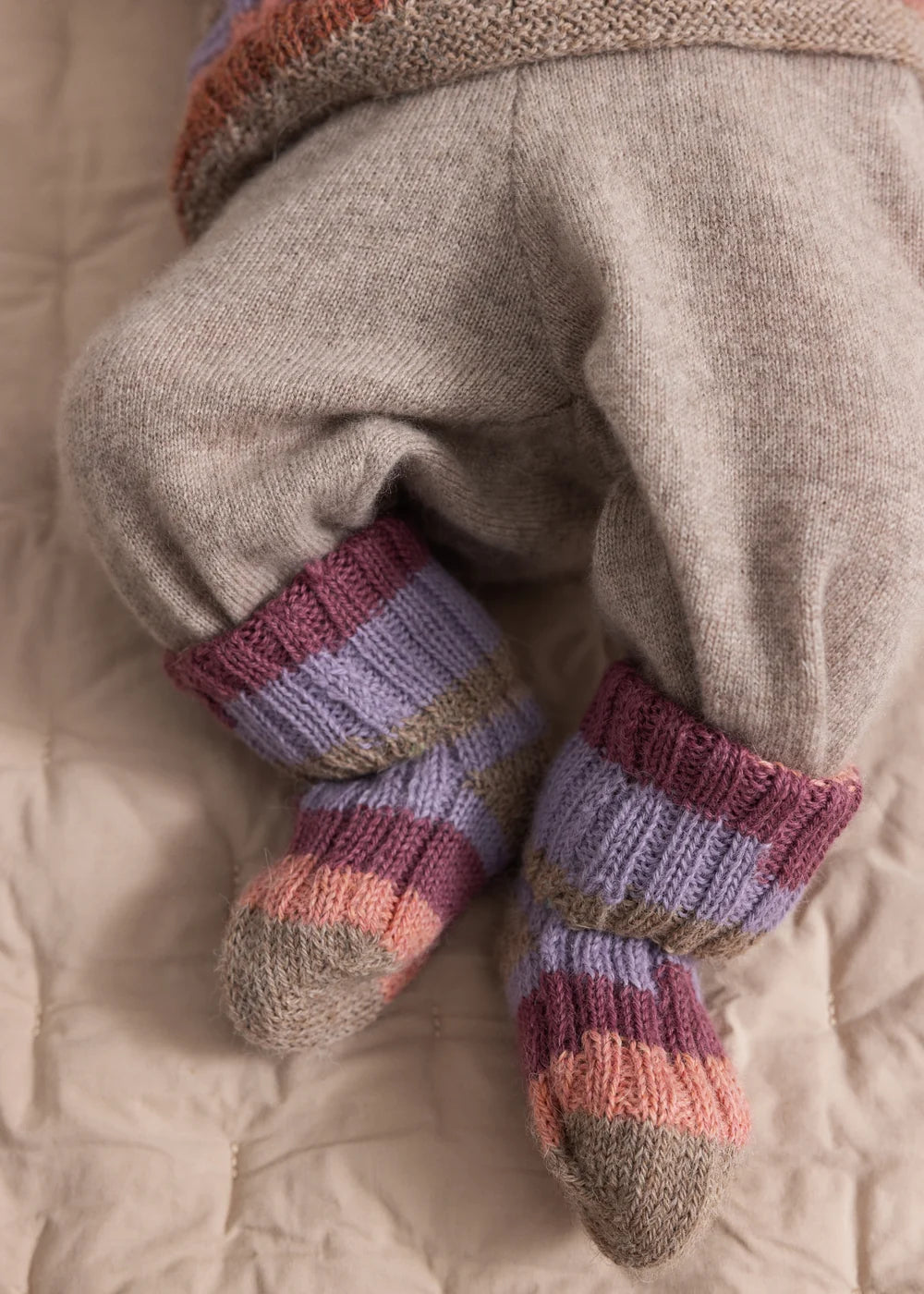 Handgebreide alpaca sokken - Azusa Multicolour Girl – 100% alpaca – MarMar Copenhagen