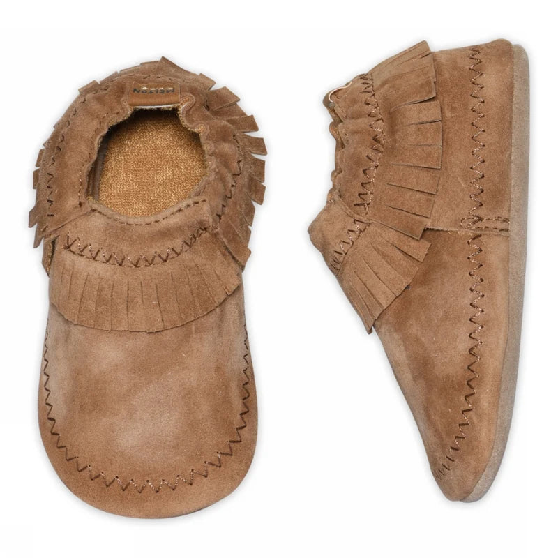 Moccasin Suede Slippers – Leather baby booties with non-slip suede sole – MELTON