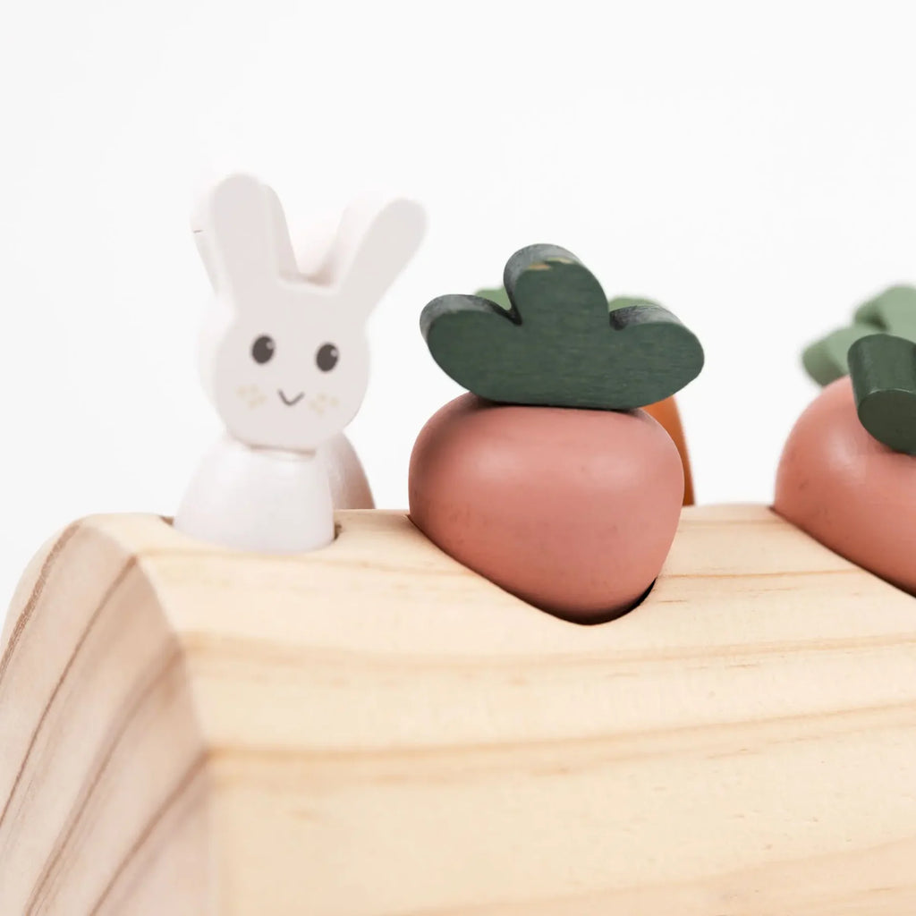 Boomstam Konijn en Groenten – Houten moestuin speelgoed met konijntjes – Egmont Toys