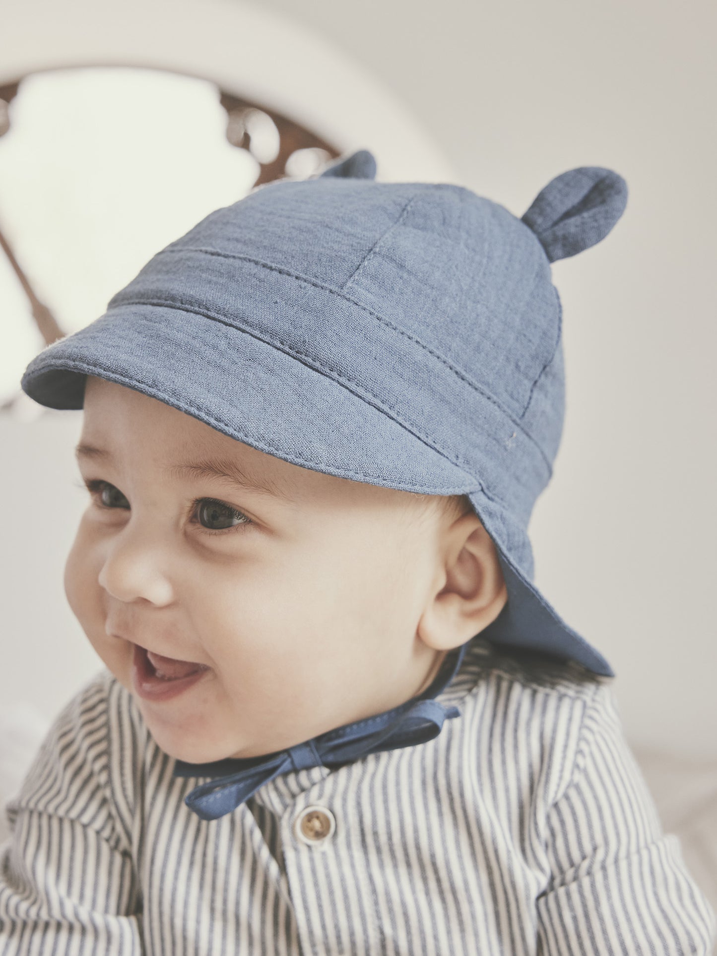 Baby zonnehoedje met oortjes - Katoen mousseline - HutteliHut