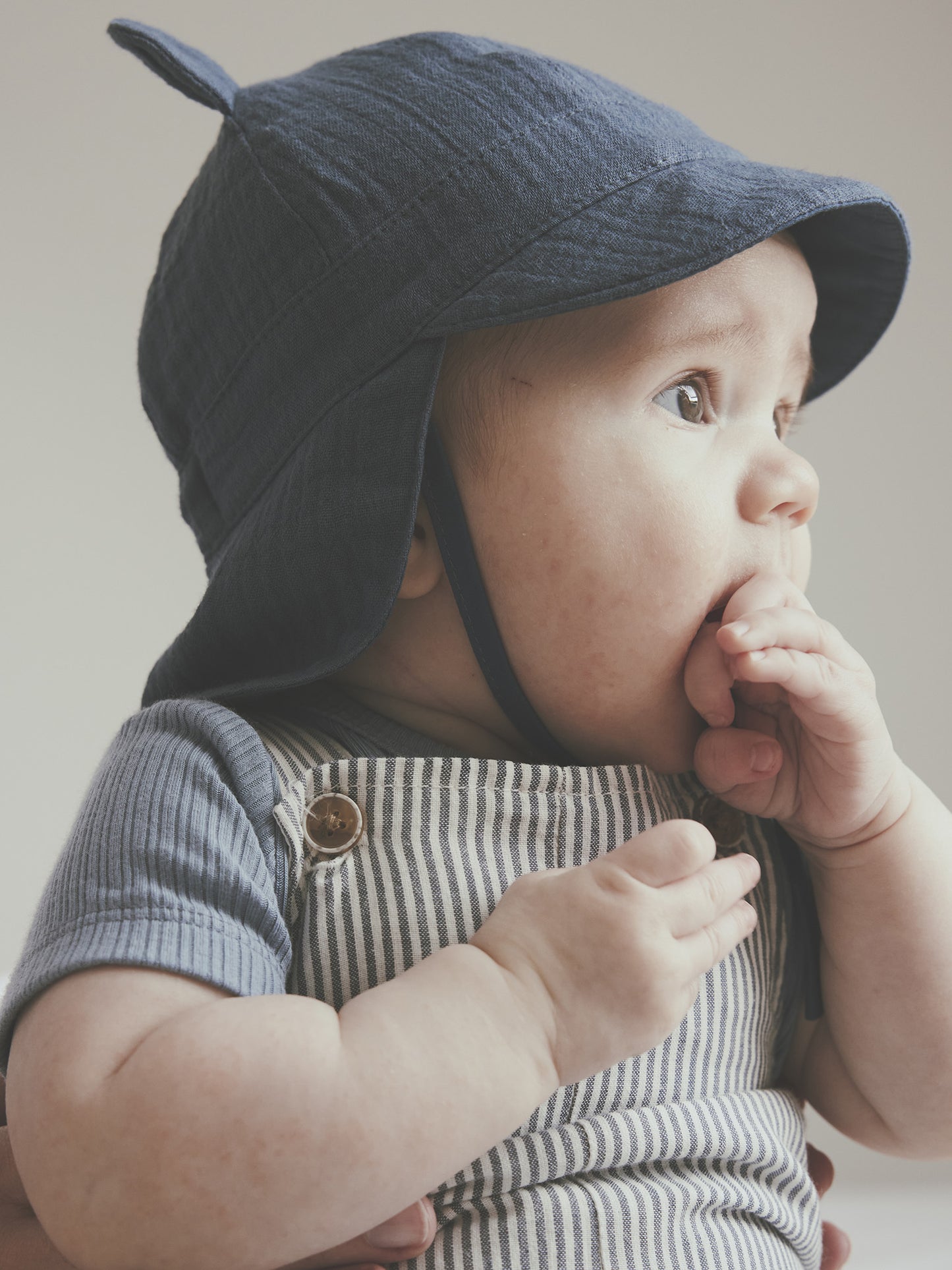 Baby zonnehoedje met oortjes - Katoen mousseline - HutteliHut