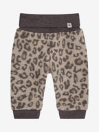 Broekje van merino wool fleece - Jacquard/panterprint - Camel Melange - 100% merino wol - Huttelihut - voorkant