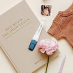 Het begin van jouw leven – All-in-One Pregnancy and Baby Memory Book from 0 to 1 Year – Birth Lines