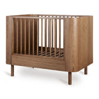 Yume Bed 110 × 70 cm – Lit évolutif en frêne – Walnut – Quax