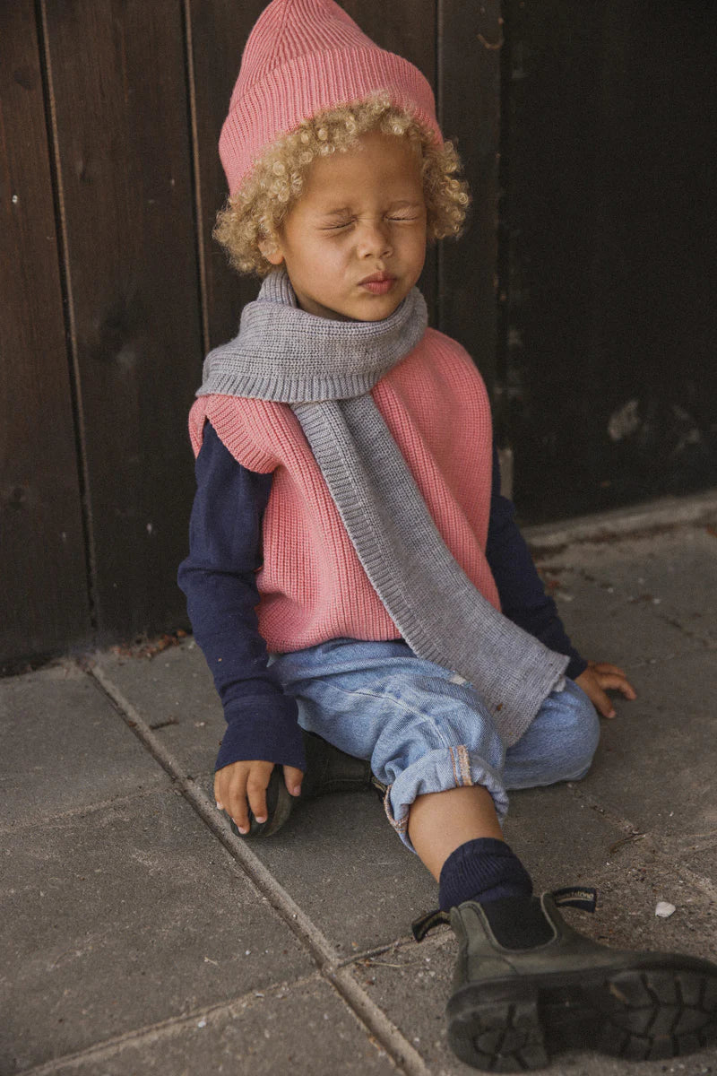 Beanie Fonzie Kids - 100% extra fine Italiaanse merino wol - HVID - sfeerbeeld