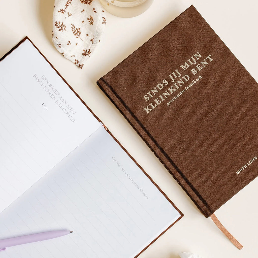 Sinds jij mijn kleinkind bent – Grootouder invulboek met herinneringen en levenslessen voor 10 jaar – Birth Lines