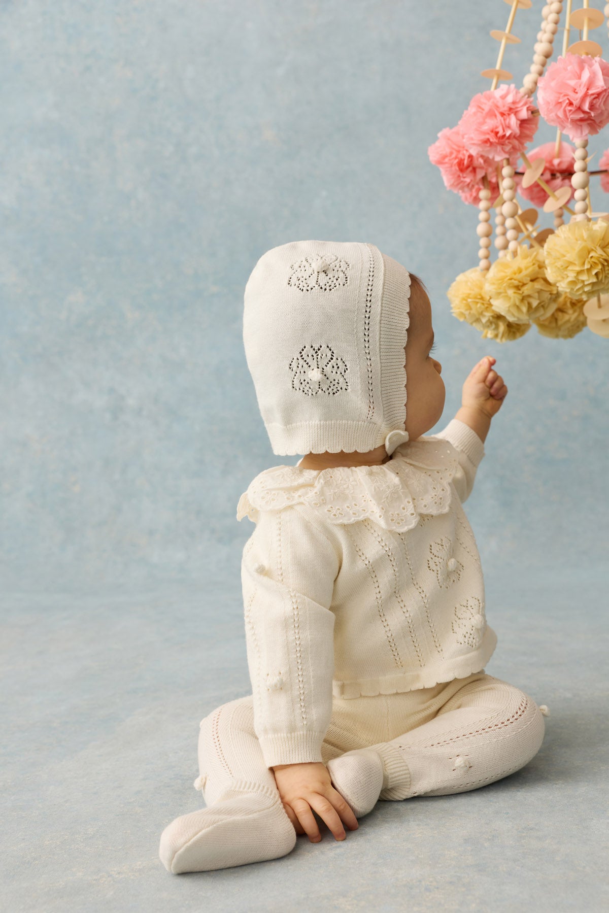 Babyset Bliss met trui, broekje en mutsje - Katoen & zijde - Cream - Louise Misha