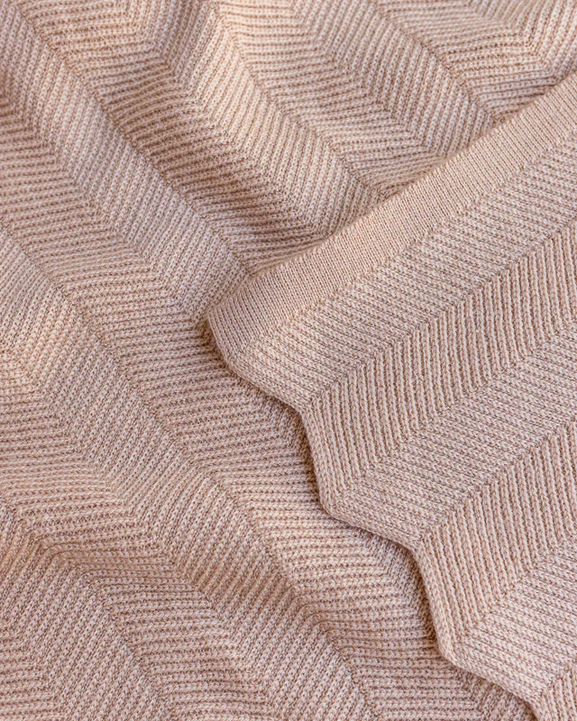 Deken Freddie - 70 x 100 cm - 100% extra fine Italiaanse merino wol - Hvid - sfeerbeeld sand