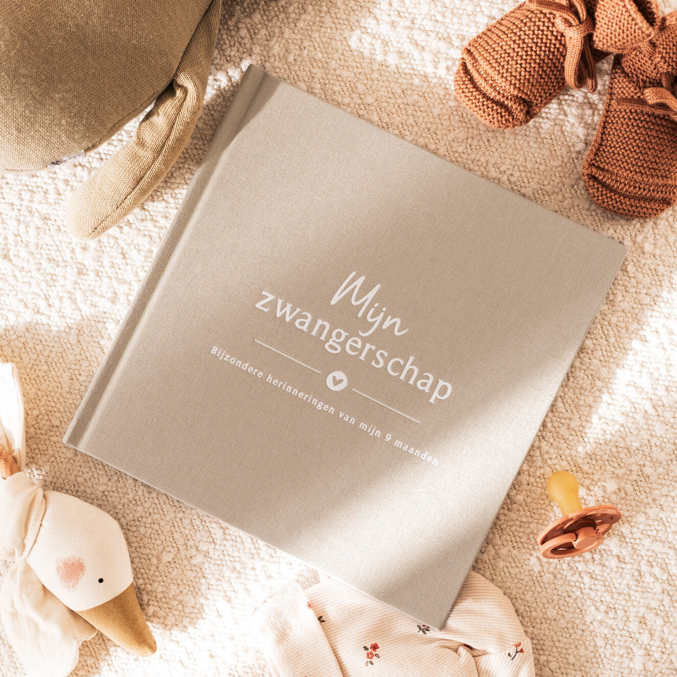 Baby invulboekje - Invulboek Mijn Zwangerschap - Linnen Taupe - Fyllbooks - productfoto - afbeelding 2