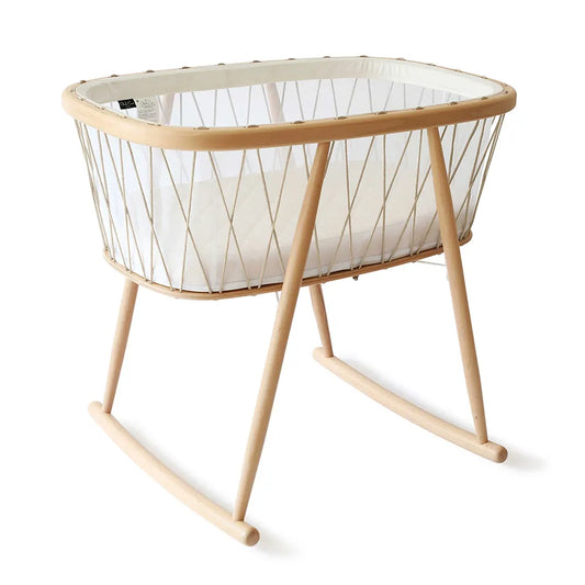 KUMI Wooden Cradle - Schommelend Houten Wiegje - Charlie Crane