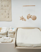 Boxmobiel Uno - Grey Sand - Biologisch katoen - MarMar Copenhagen - productfoto - afbeelding 4