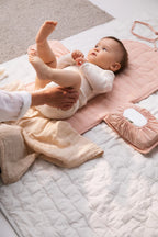 Verschoningsmatje - Soft Cheek Stripe - Biologisch katoen - MarMar Copenhagen - productfoto - afbeelding 2