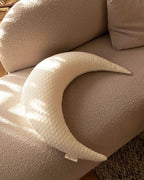 Voedingskussen Maan - Moon Nursing Pillow - Biologisch katoen - Moonboon - productfoto - afbeelding 3