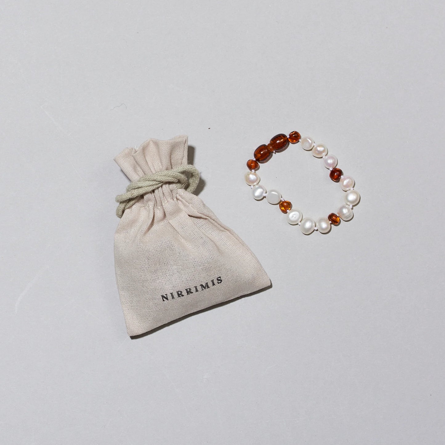 Barnsteen en parel armband - Pearly Caramel - 14 cm - Kids 0-3 jaar - Nirrimis