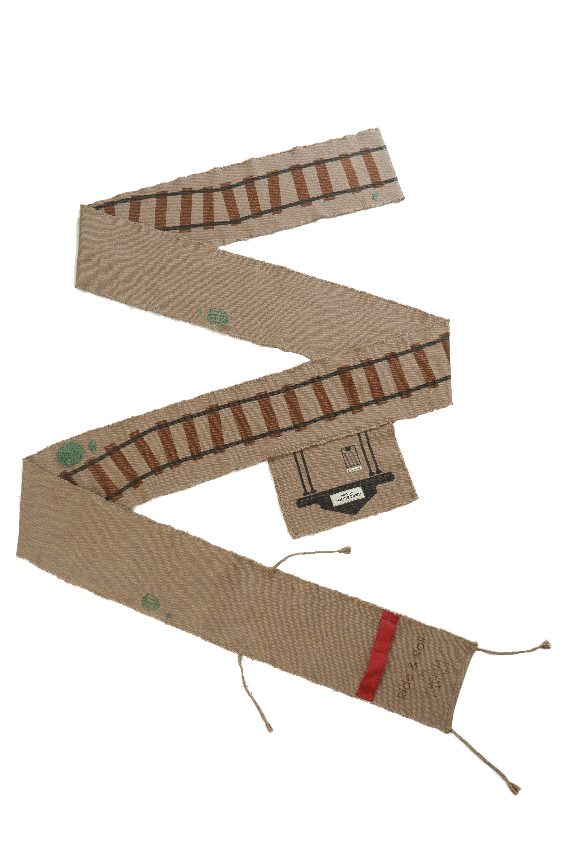 Ride & Roll Train - Speelbaan met trein - 4 meter - Lorena Canals - productfoto - afbeelding 9