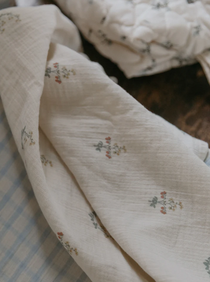 Hydrofiele doek 110x110cm - Muslin Swaddle Blanket Fraise - Biologisch Katoen - Garbo & Friends