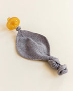 Titi Comforter - Speendoekje - Merino wol - HVID - productfoto - afbeelding 5