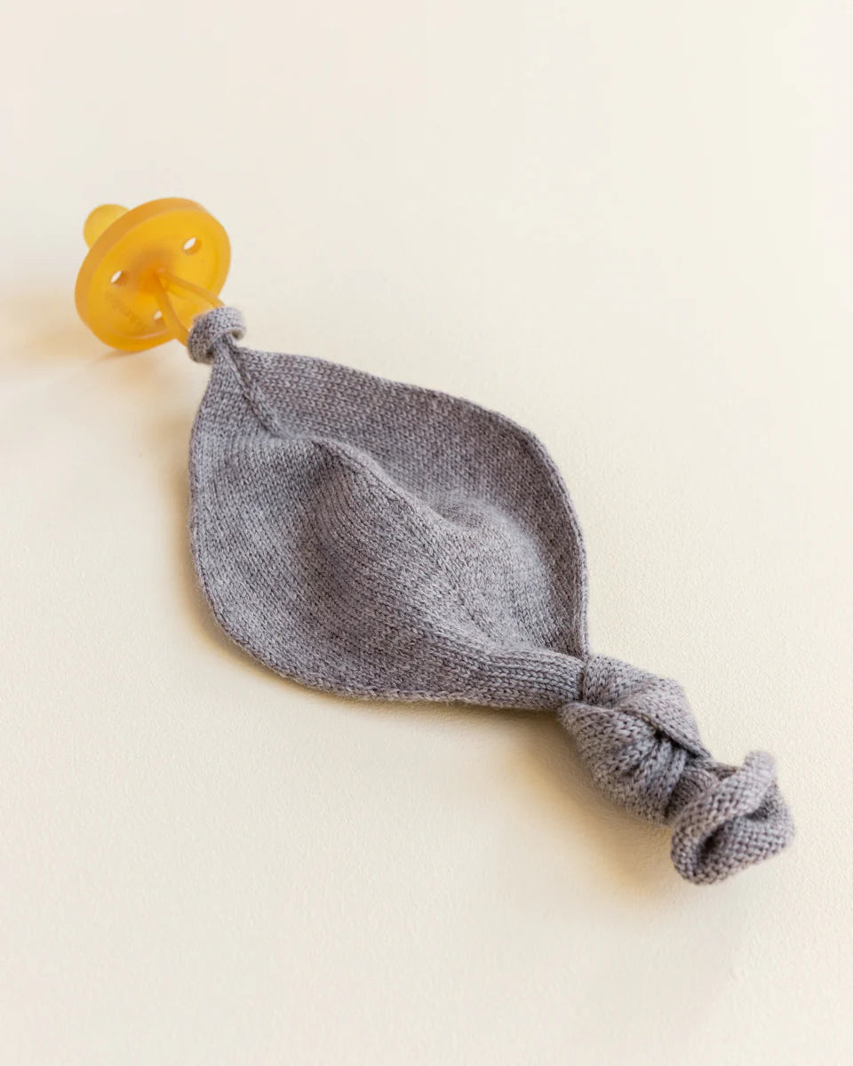 Titi Comforter - Speendoekje - Merino wol - HVID - productfoto - afbeelding 5