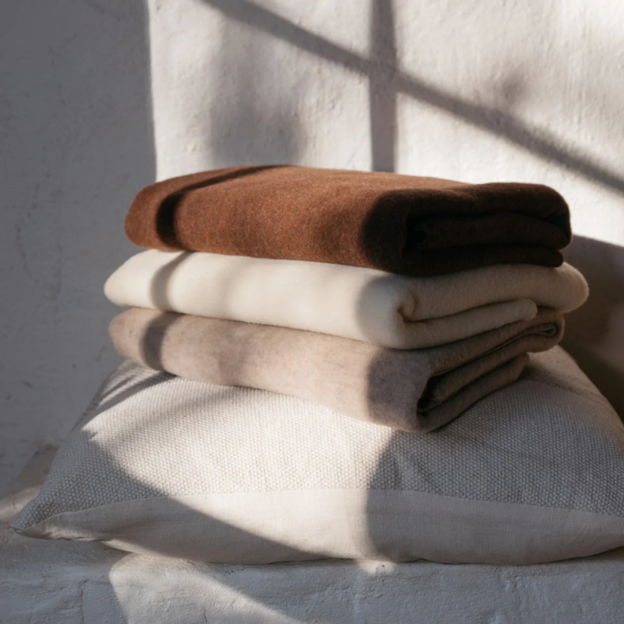 Baby Blanket Wool Fleece - Baby blanket with blanket stitch - Engel Natur