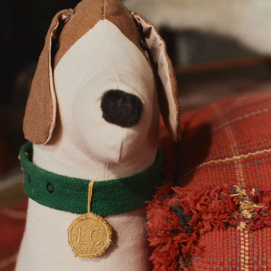 Cushion Cooper - Beagle kussen - 45 × 36 × 11 cm - Lorena Canals - productfoto - afbeelding 5