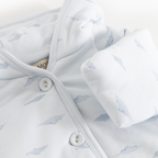 Gewatteerd babyjasje Jula met omslagwantjes - Biologisch katoen & TENCEL™ Modal - New Born Cumu Print - MarMar Copenhagen - productfoto - afbeelding 3