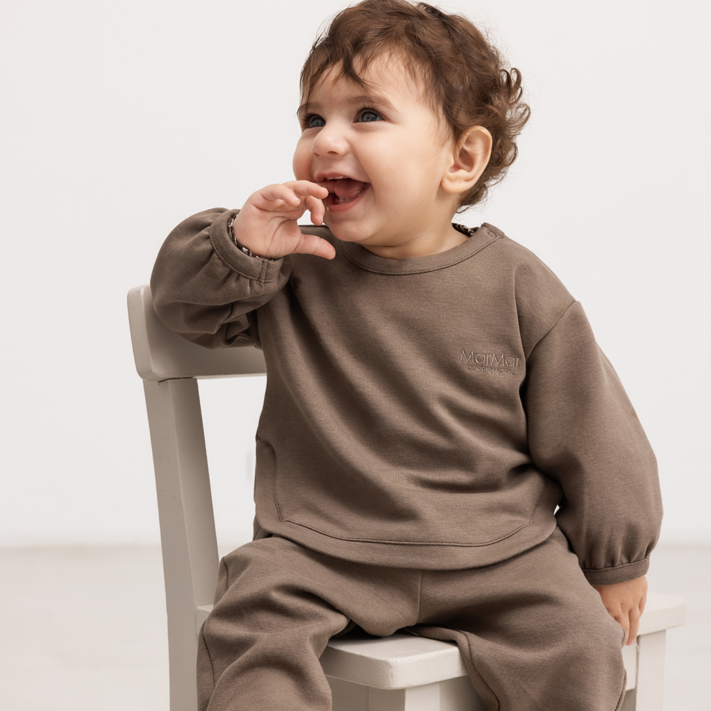Baby sweater Toan B - Double Jersey - Dusty Brown - MarMar Copenhagen - productfoto - afbeelding 2