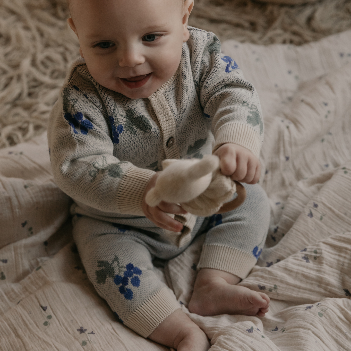 Quilted Blanket - 100x140cm - Seersucker Filled Blanket - Viola - Garbo&Friends