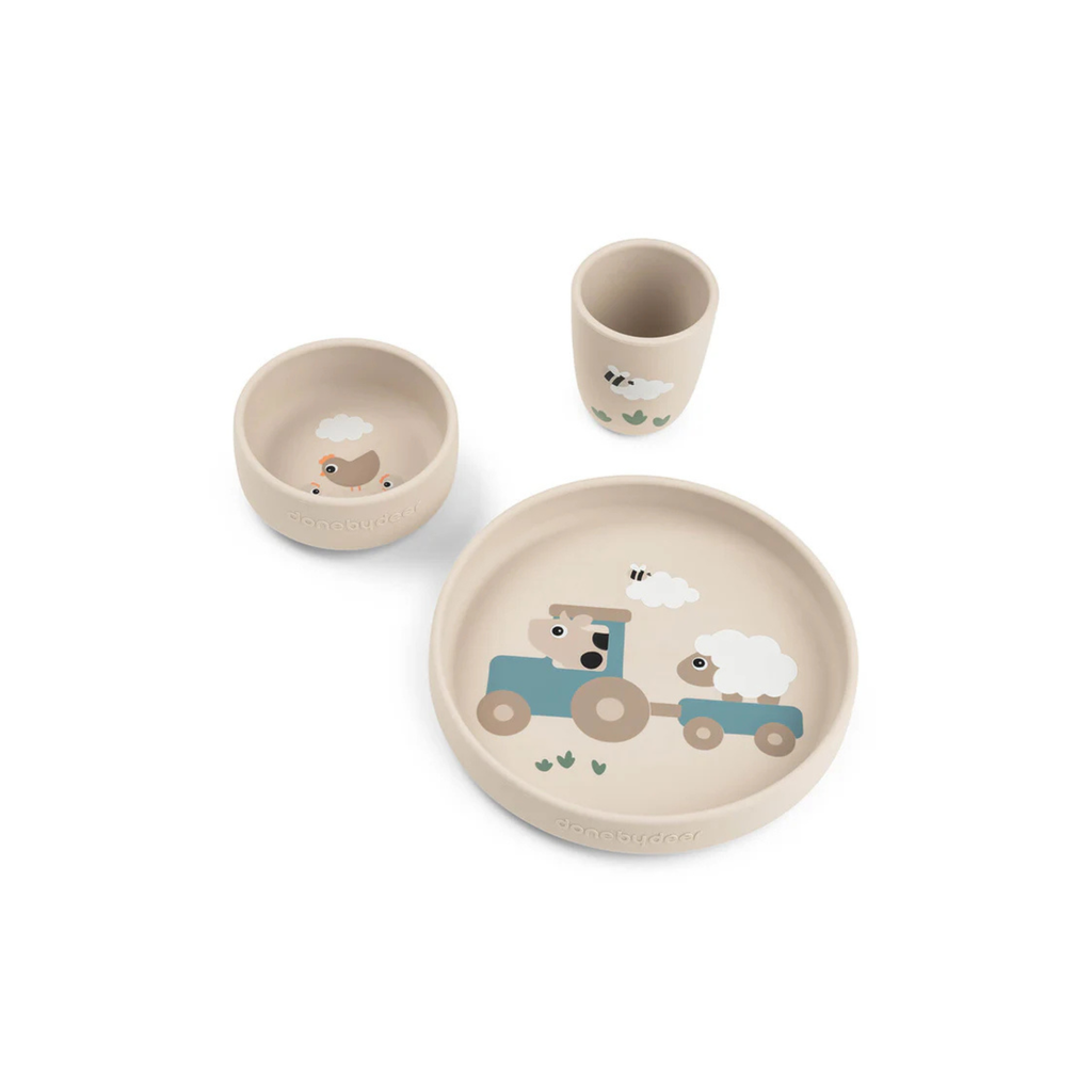 Zuignap borden set - Stick&Stay Dinner Set - Tiny Farm - Sand - Done by Deer - productfoto - afbeelding 2