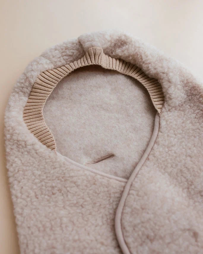 Alwero - wrap blanket Wingy UNI - Wikkeldeken - 100% wol - close up