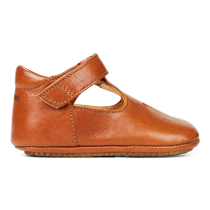 Angulus - Prewalker with heart and velcro closure - Eerste stapjes schoentjes  Zijaanzicht