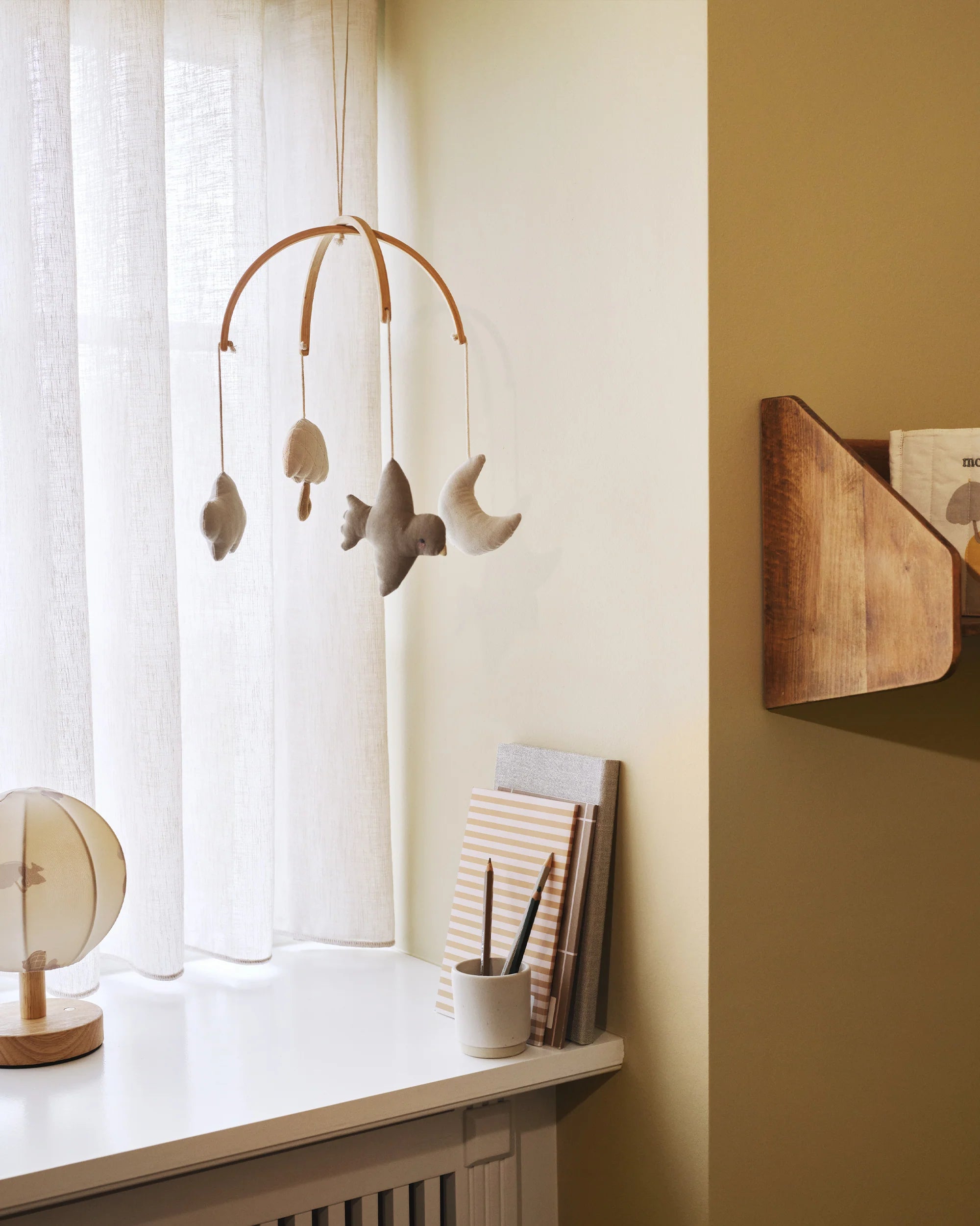 Baby boxmobiel - Biologisch katoen - Beige - Moonboon - productfoto - afbeelding 3