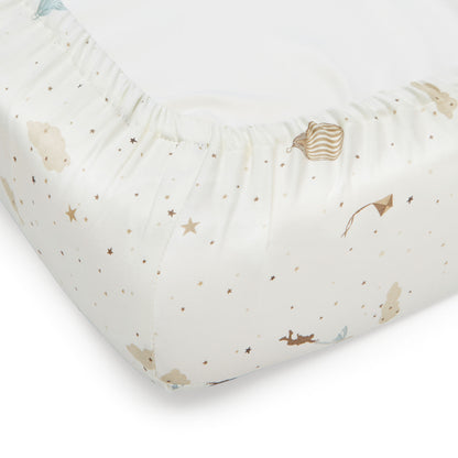 CamCam Copenhagen - Changing Cushion Cover - Verschoningskussen hoes - Dreamland - close up